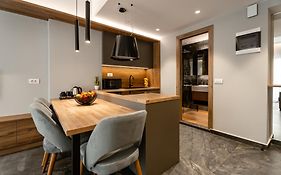 Omikron Luxury Residences